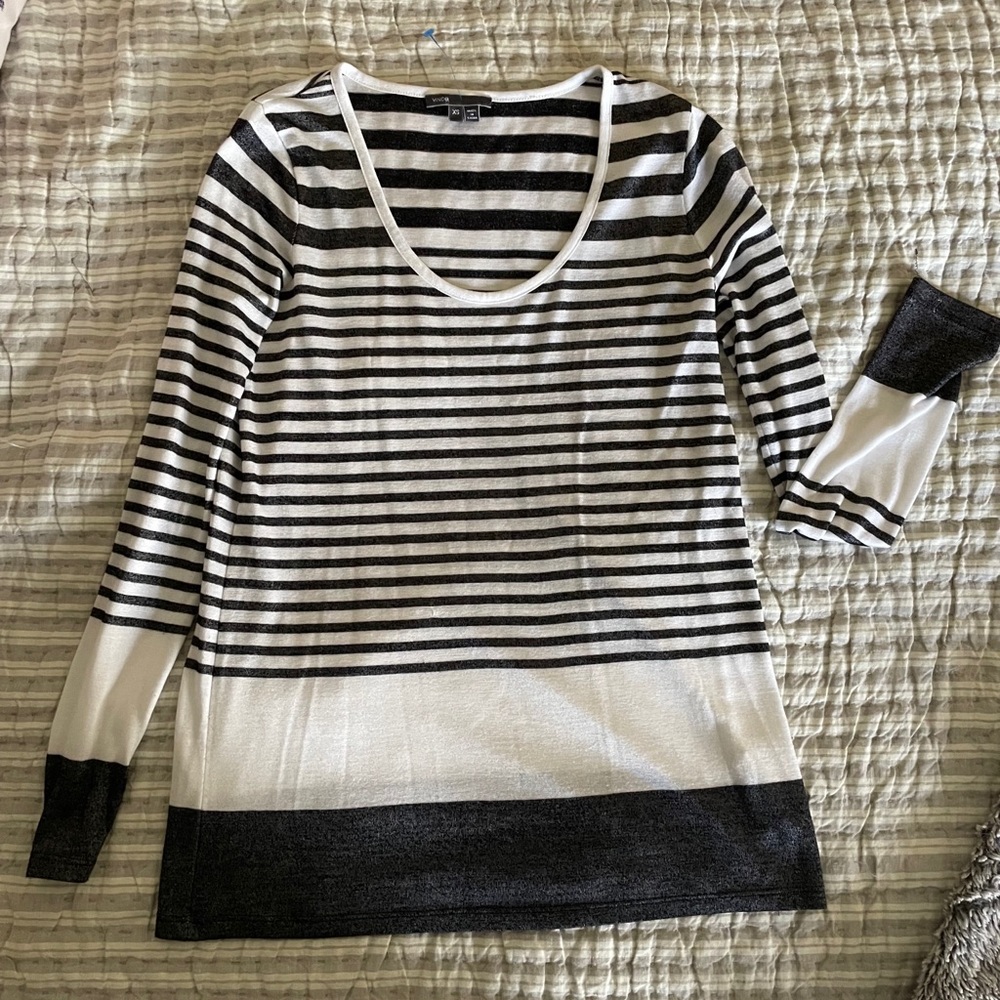 Vince Sheer Long sleeve top